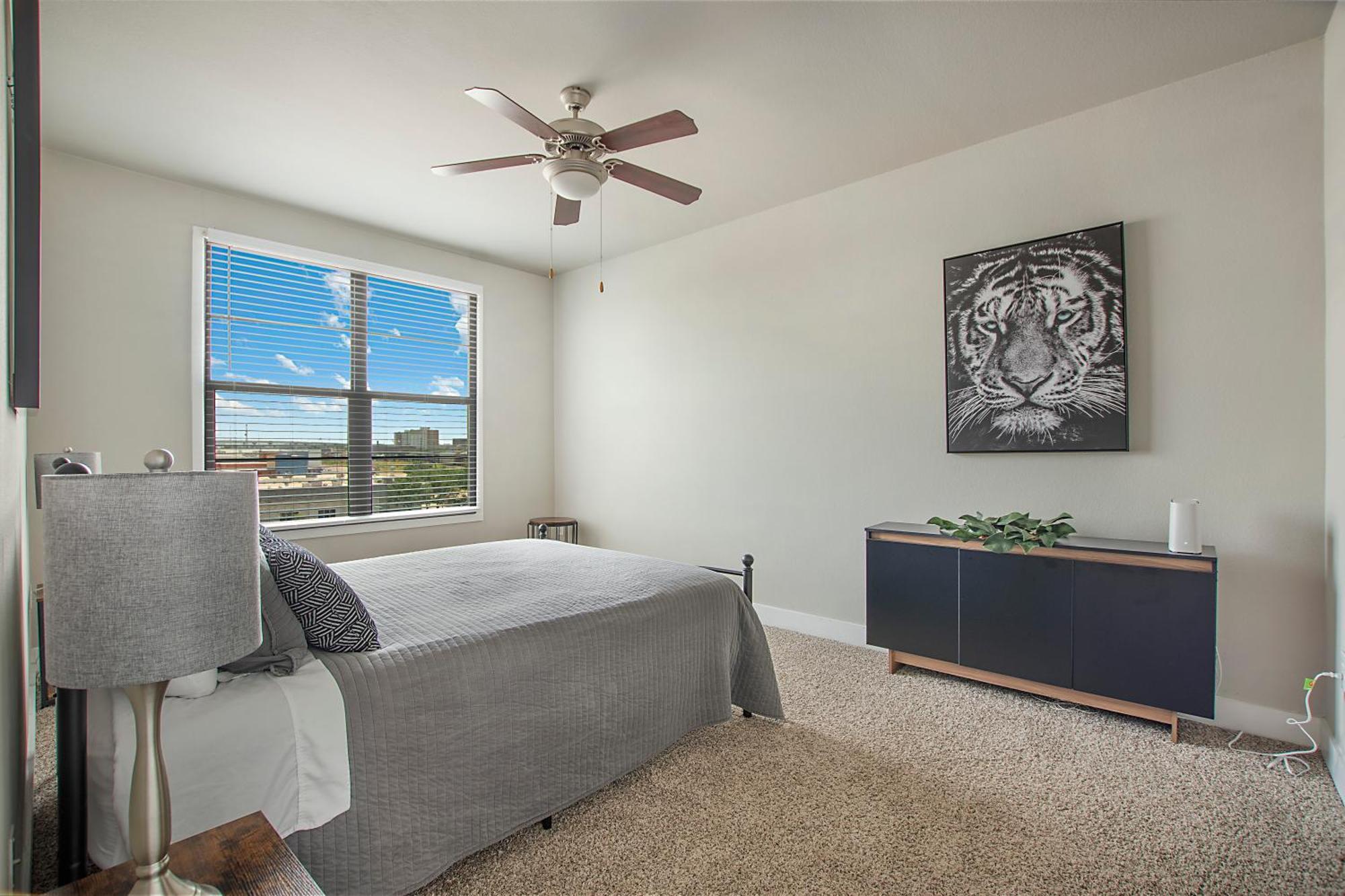 Cowboy Live, Laugh, & Loft Fort Worth 2 Bedroom Loft Downtown المظهر الخارجي الصورة